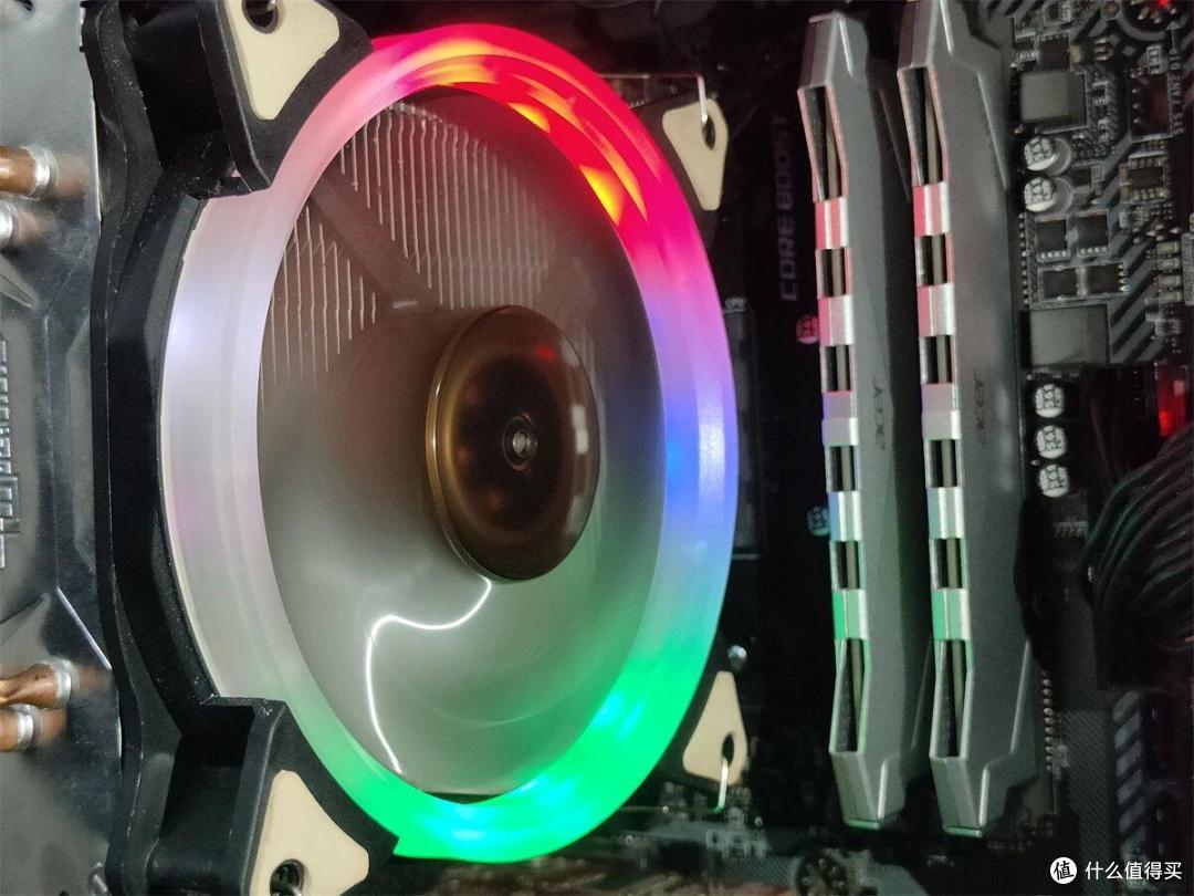 内存涨价潮下,旧平台再战三年!宏碁HT100 DDR4内存体验分享