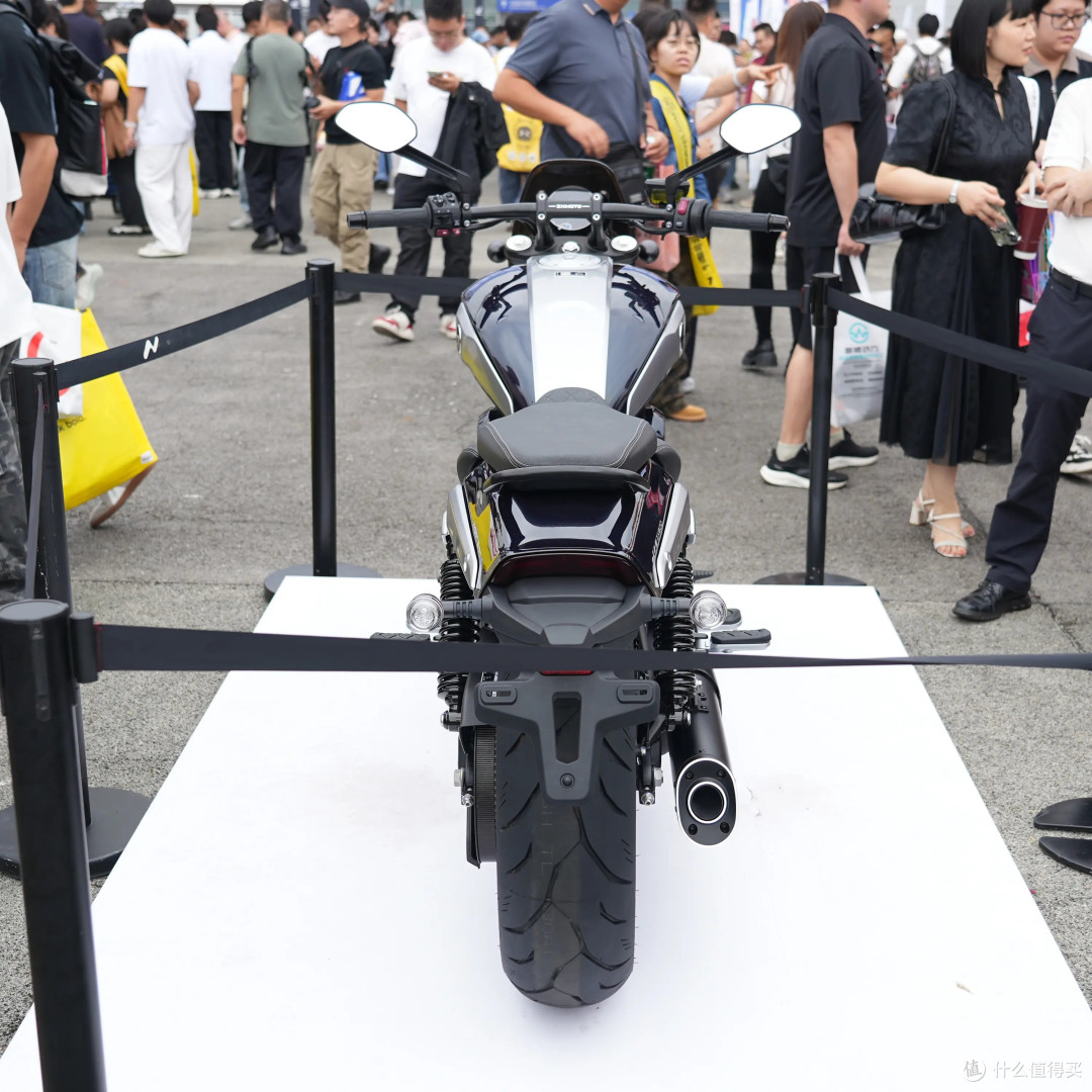 打工人真实通勤体验:摩托车才是代步神器