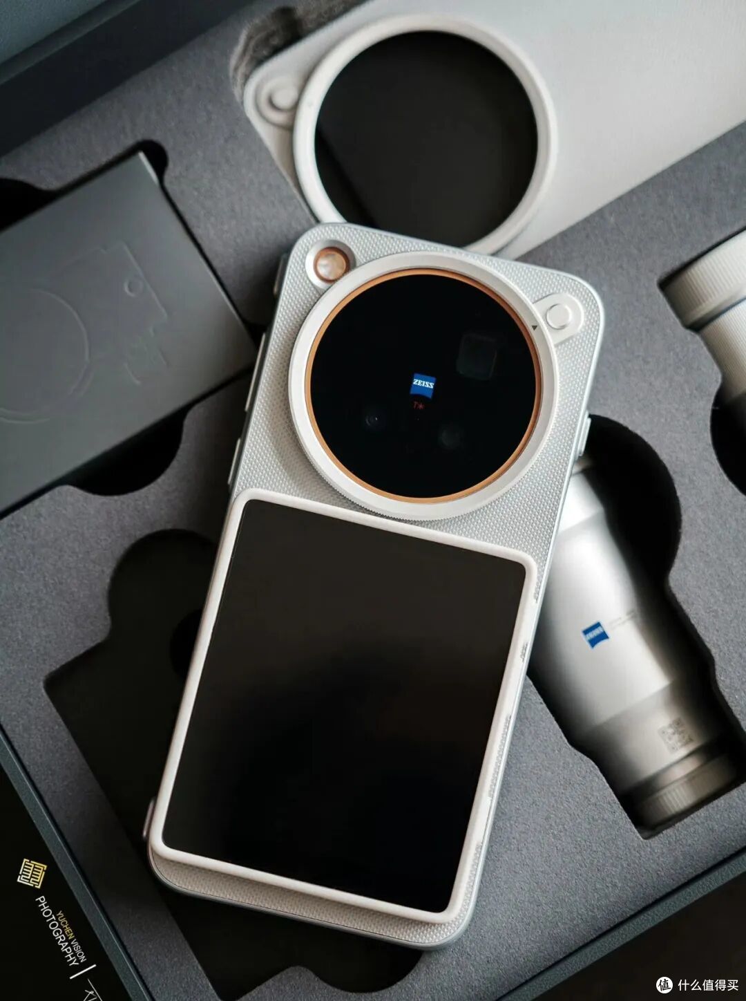 vivo X500 Pro今晚发布,这次不只卷拍照了