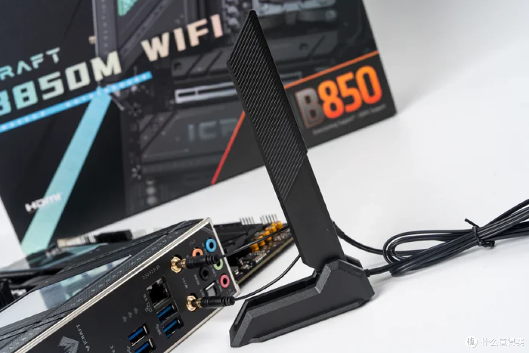 复古の风——银昕FLP03+铭瑄B850M电竞之心+索泰RTX5070天启装机