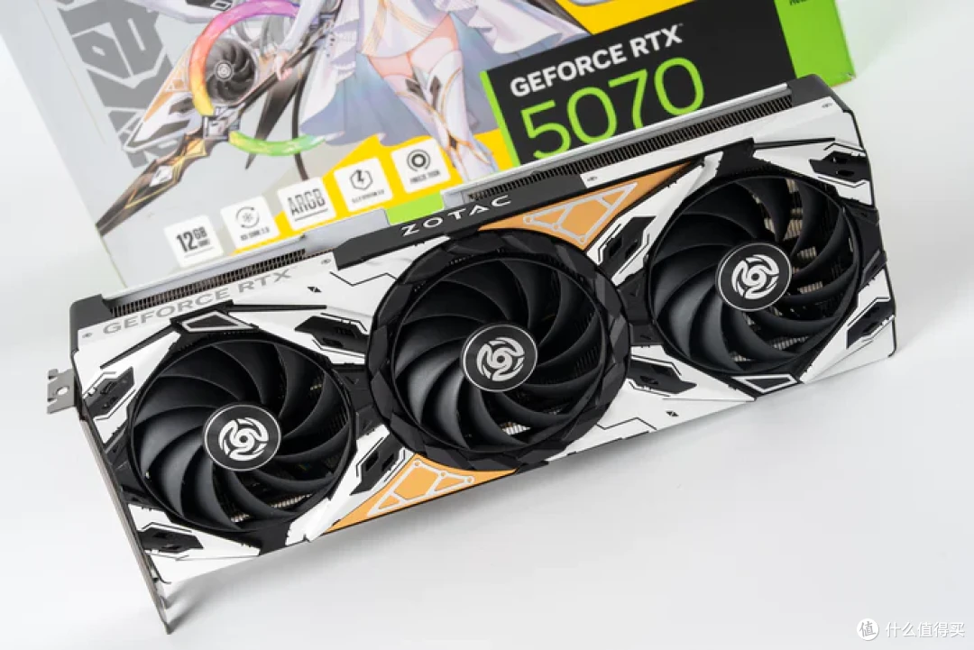 复古の风——银昕FLP03+铭瑄B850M电竞之心+索泰RTX5070天启装机