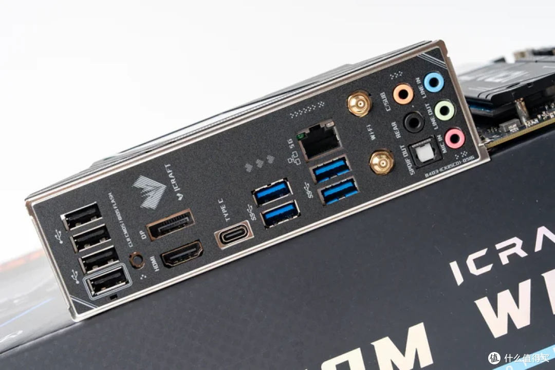 复古の风——银昕FLP03+铭瑄B850M电竞之心+索泰RTX5070天启装机