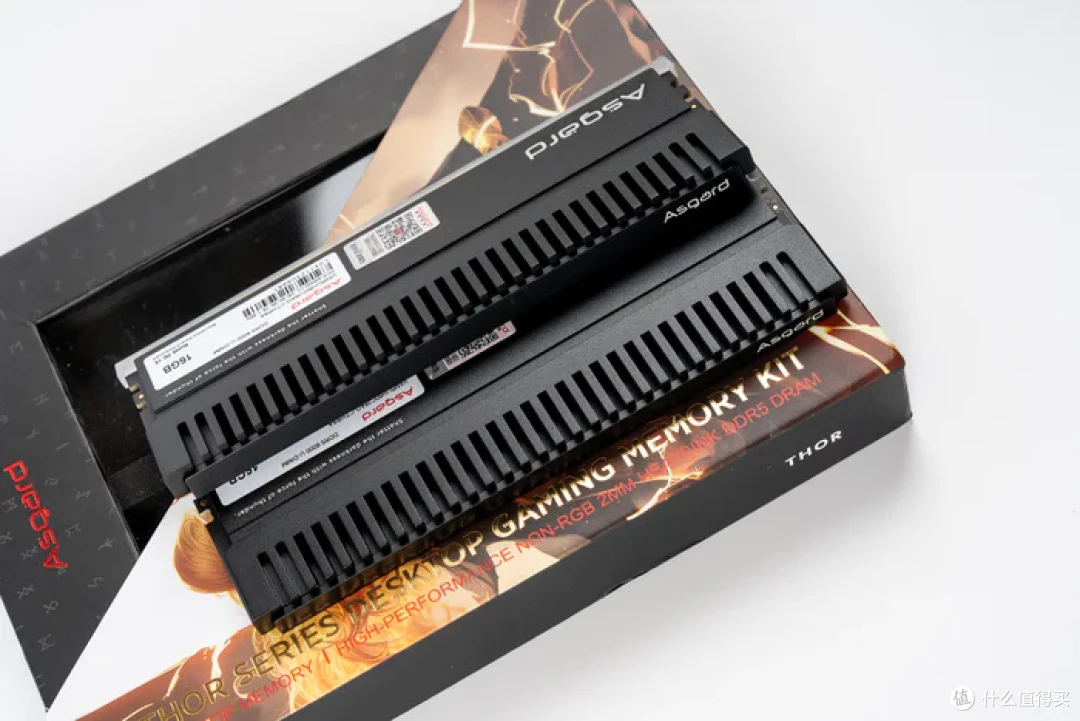 复古の风——银昕FLP03+铭瑄B850M电竞之心+索泰RTX5070天启装机