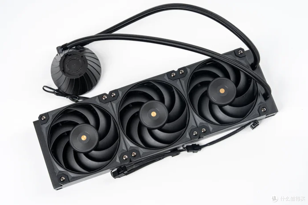 复古の风——银昕FLP03+铭瑄B850M电竞之心+索泰RTX5070天启装机