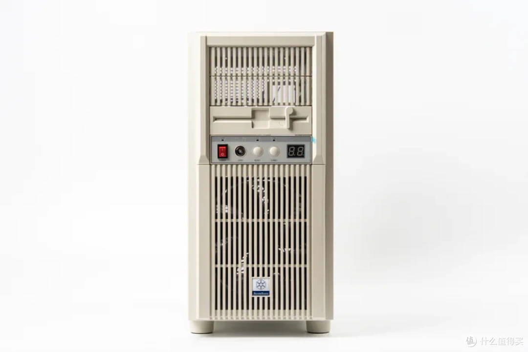 复古の风——银昕FLP03+铭瑄B850M电竞之心+索泰RTX5070天启装机