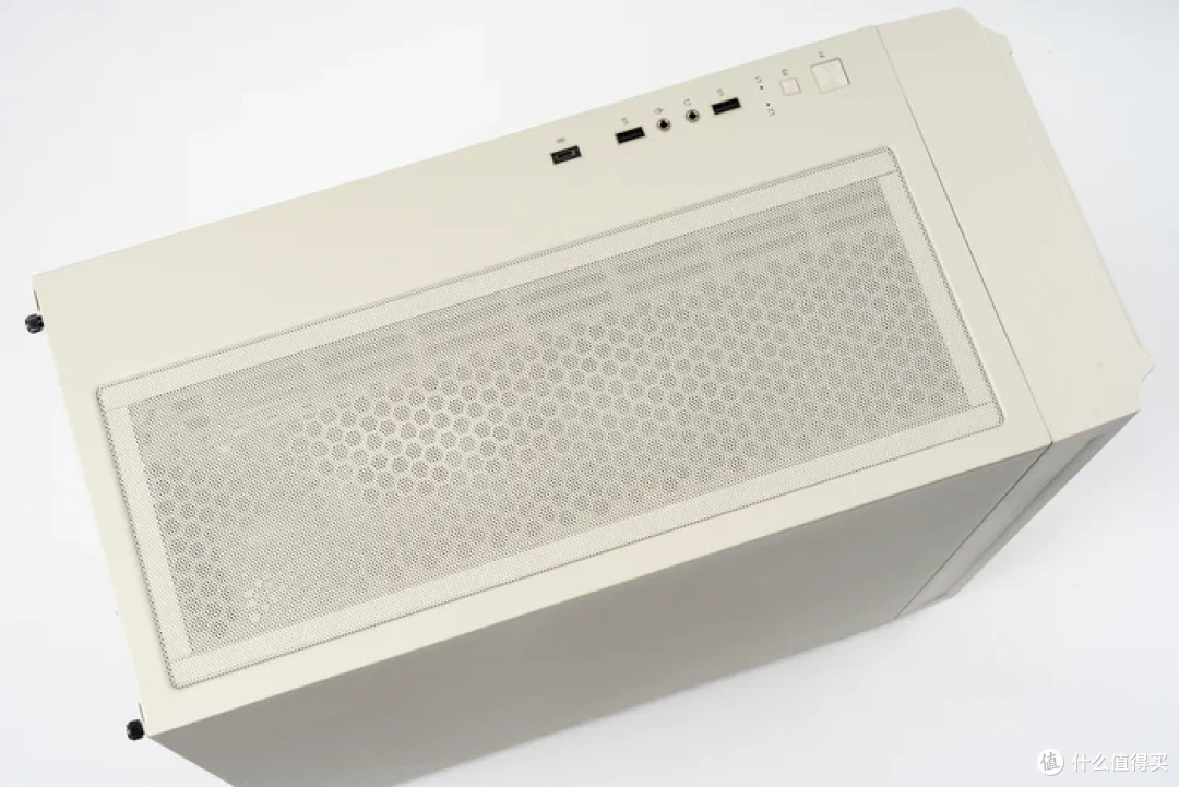 复古の风——银昕FLP03+铭瑄B850M电竞之心+索泰RTX5070天启装机
