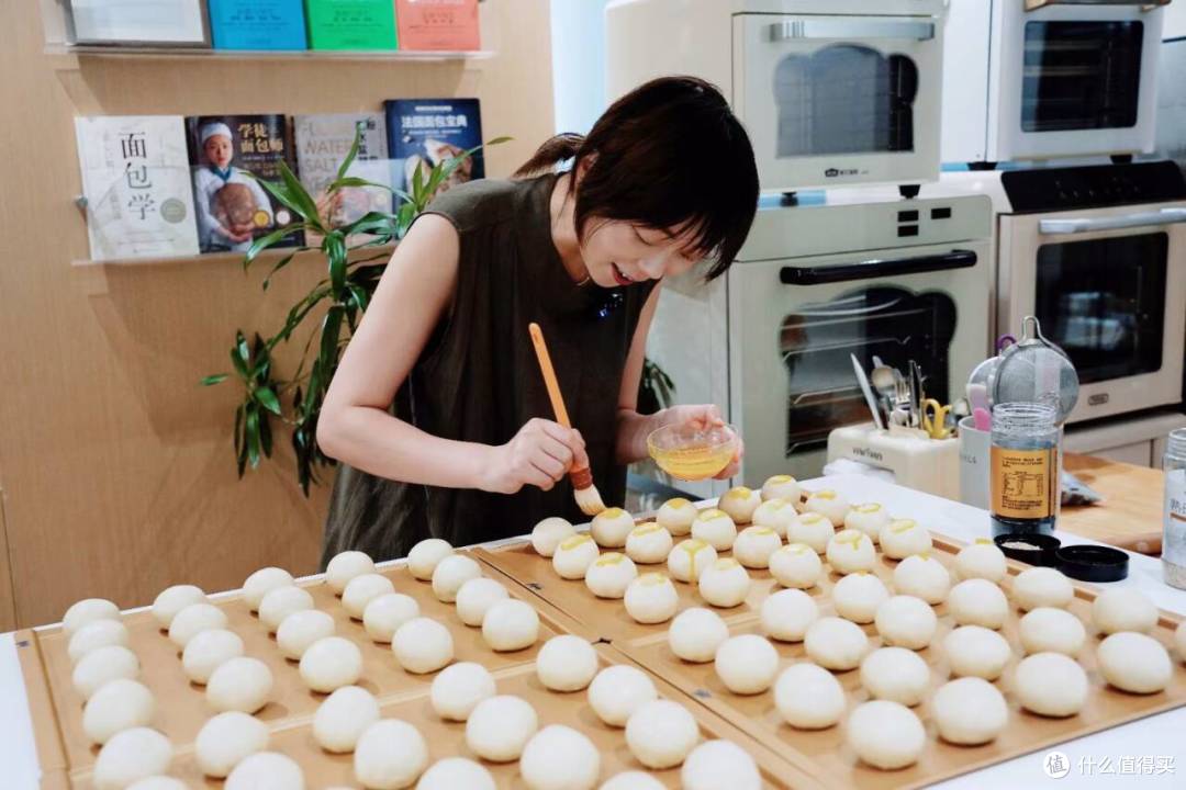 中秋酥皮月饼大横评|网红月饼别乱冲,帮你中秋少踩坑!