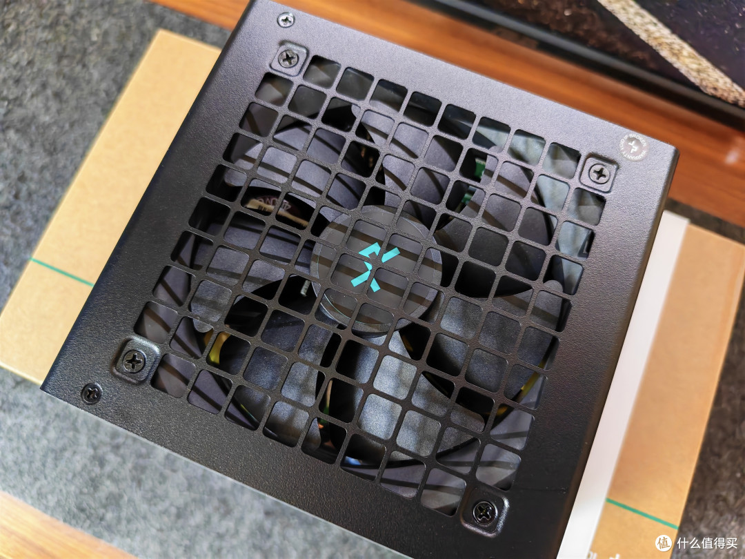 颜值、性能、散热一个都不能少——近期装机硬件推荐