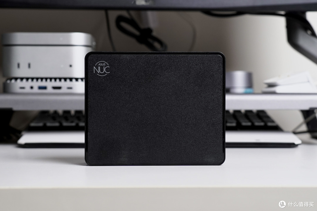 超强散热+一键AI=标杆级生产力丨华硕NUC16PRO迷你主机评测