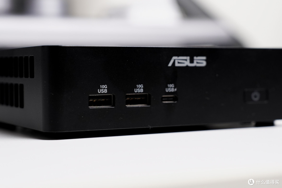 超强散热+一键AI=标杆级生产力丨华硕NUC16PRO迷你主机评测