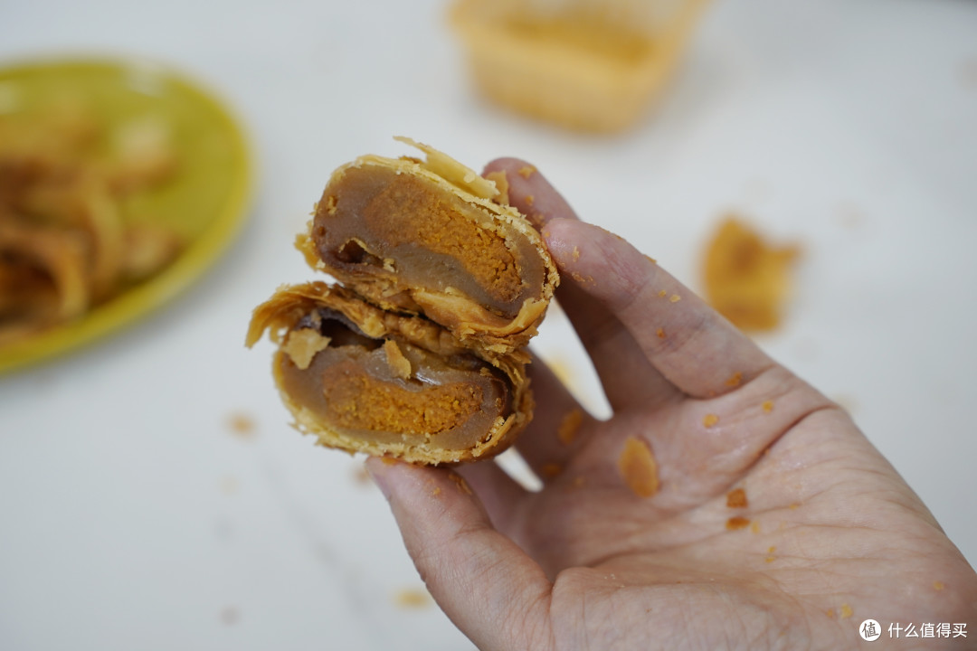 中秋酥皮月饼大横评|网红月饼别乱冲,帮你中秋少踩坑!