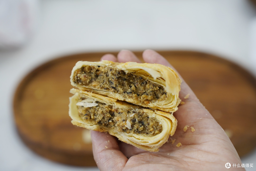 中秋酥皮月饼大横评|网红月饼别乱冲,帮你中秋少踩坑!