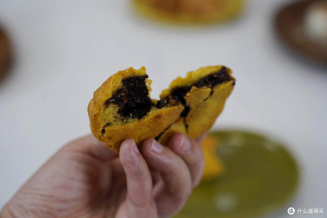 中秋酥皮月饼大横评|网红月饼别乱冲,帮你中秋少踩坑!