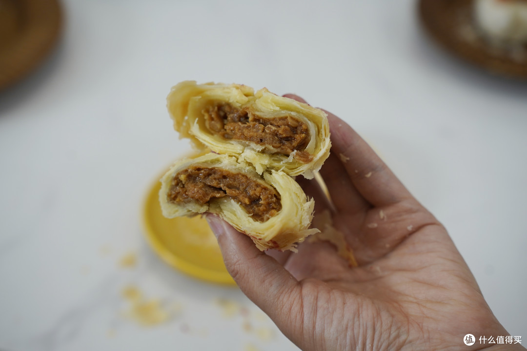 中秋酥皮月饼大横评|网红月饼别乱冲,帮你中秋少踩坑!