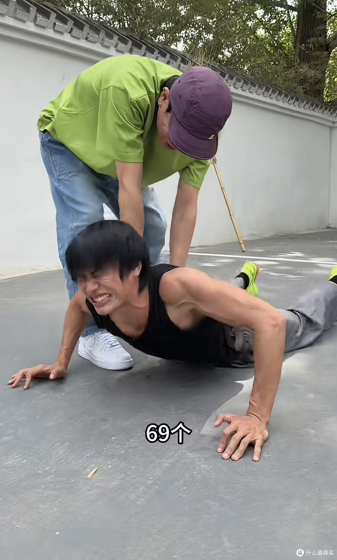 花小龙带陈小春自律的一天，玩反套路，不虐待老人？
