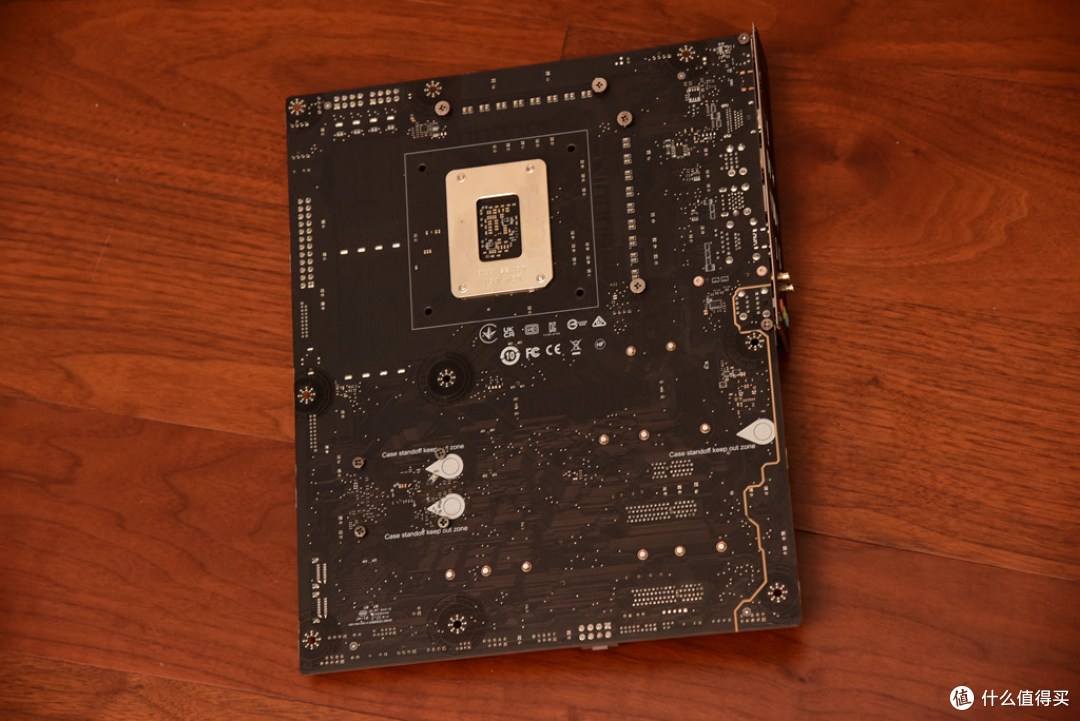 新学期,装新机,微星Z890 GAMING PLUS WIFI6E电竞主板开箱记!