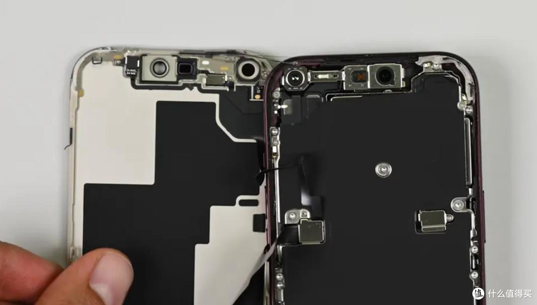 iPhone18 Pro“买得起修不起”?彻底拆解:堆料狠,但维修伤不起