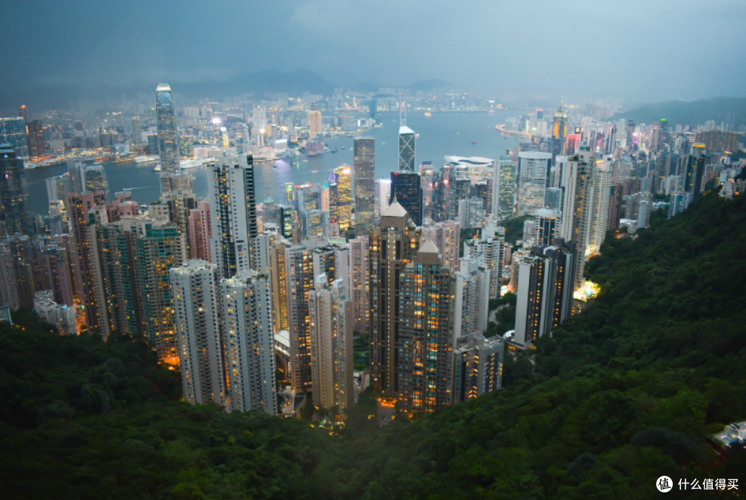 内地人买中国香港保险找平台靠谱不靠谱,先看这两地合规值不值