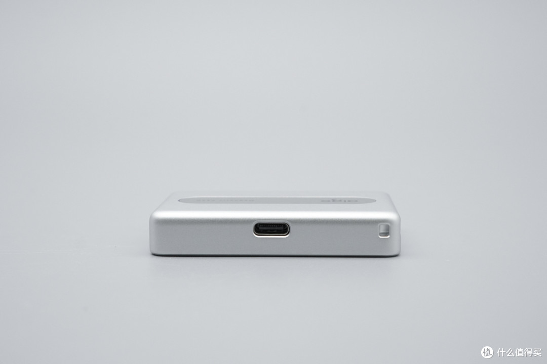 专为iPhone创作者打造,aigo PL50 手机存储盘上手评测