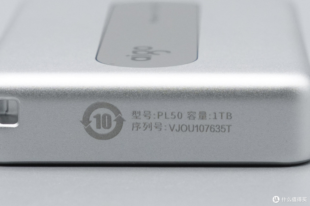 专为iPhone创作者打造,aigo PL50 手机存储盘上手评测