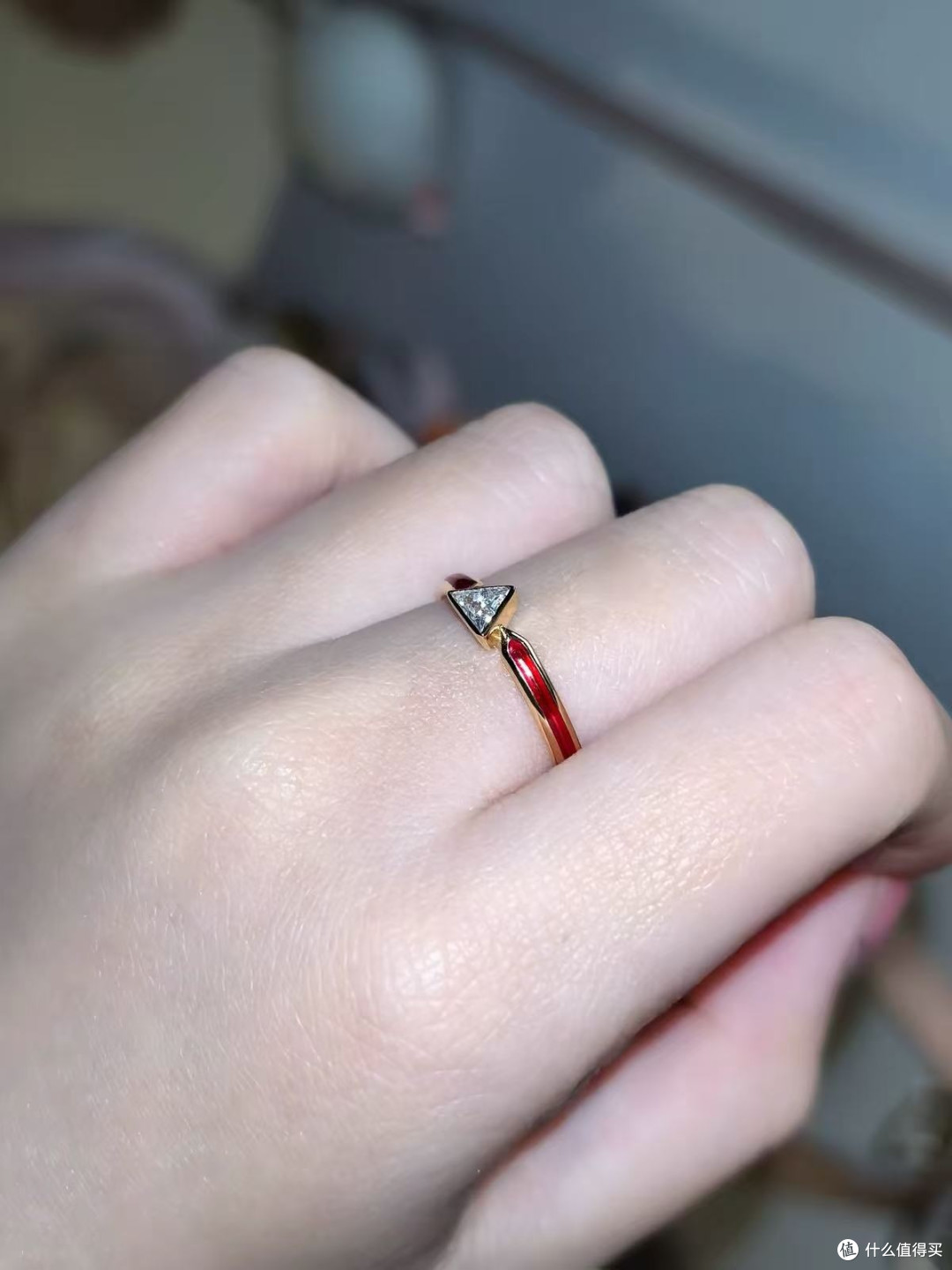 珐琅加三角晶石细节感直接拉满