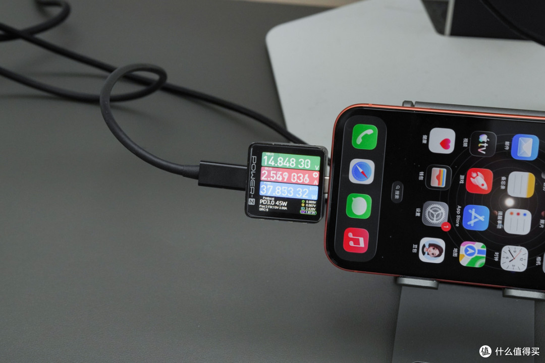 80Gbps AI存储阵列,阿卡西斯四盘位雷电5硬盘盒评测