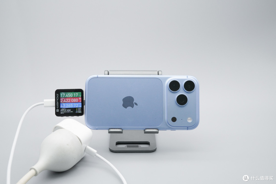 解锁 AVS快充,iPhone 18 Pro 充电评测