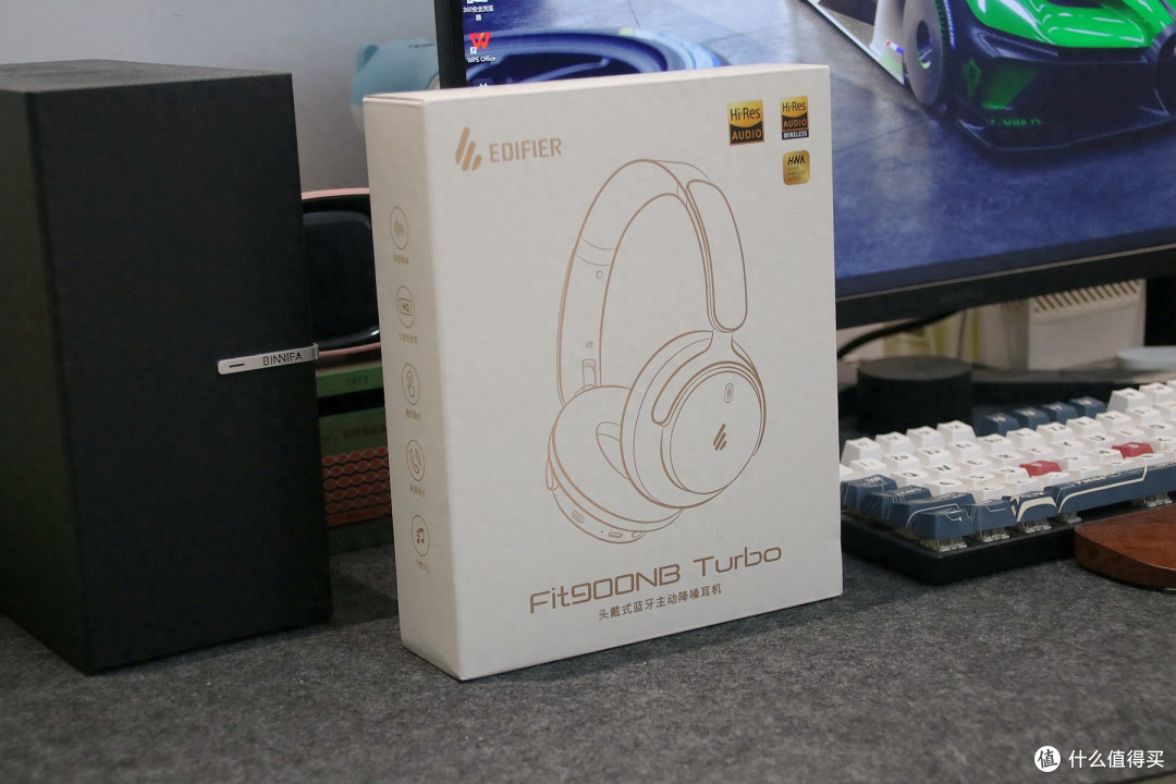 漫步者Fit900NB Turbo实测:百万爆款迭代!头戴耳机直接卷AI办公