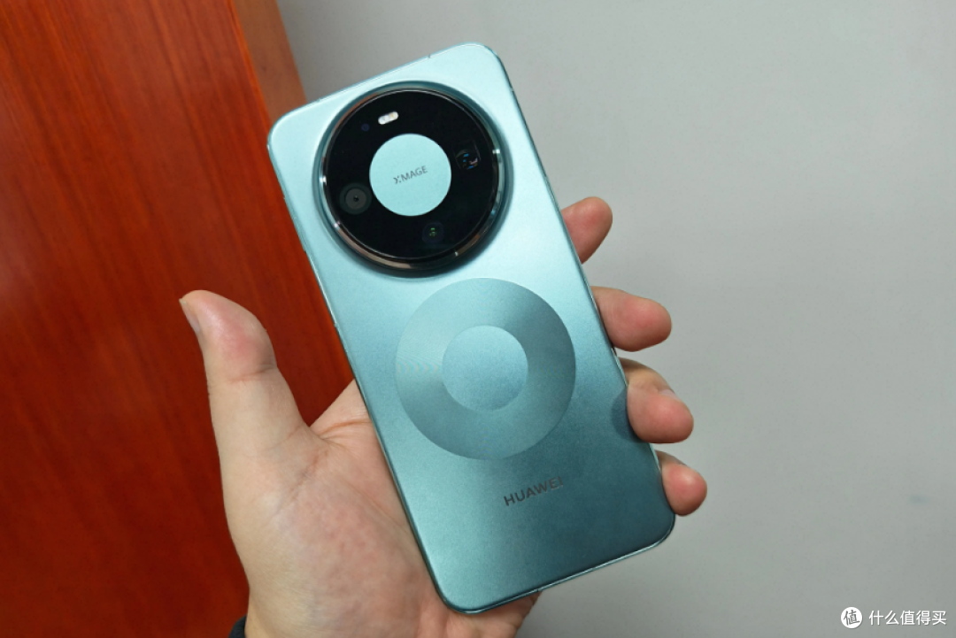 华为开始“妥协”了,跌价1200元,512GB+麒麟9020