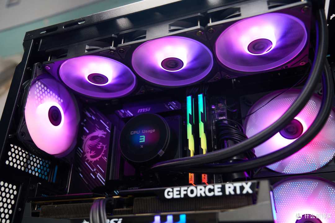 微星 MPG Ai1300TS PCIE5 月神:面向下一代旗舰的稳定供电方案