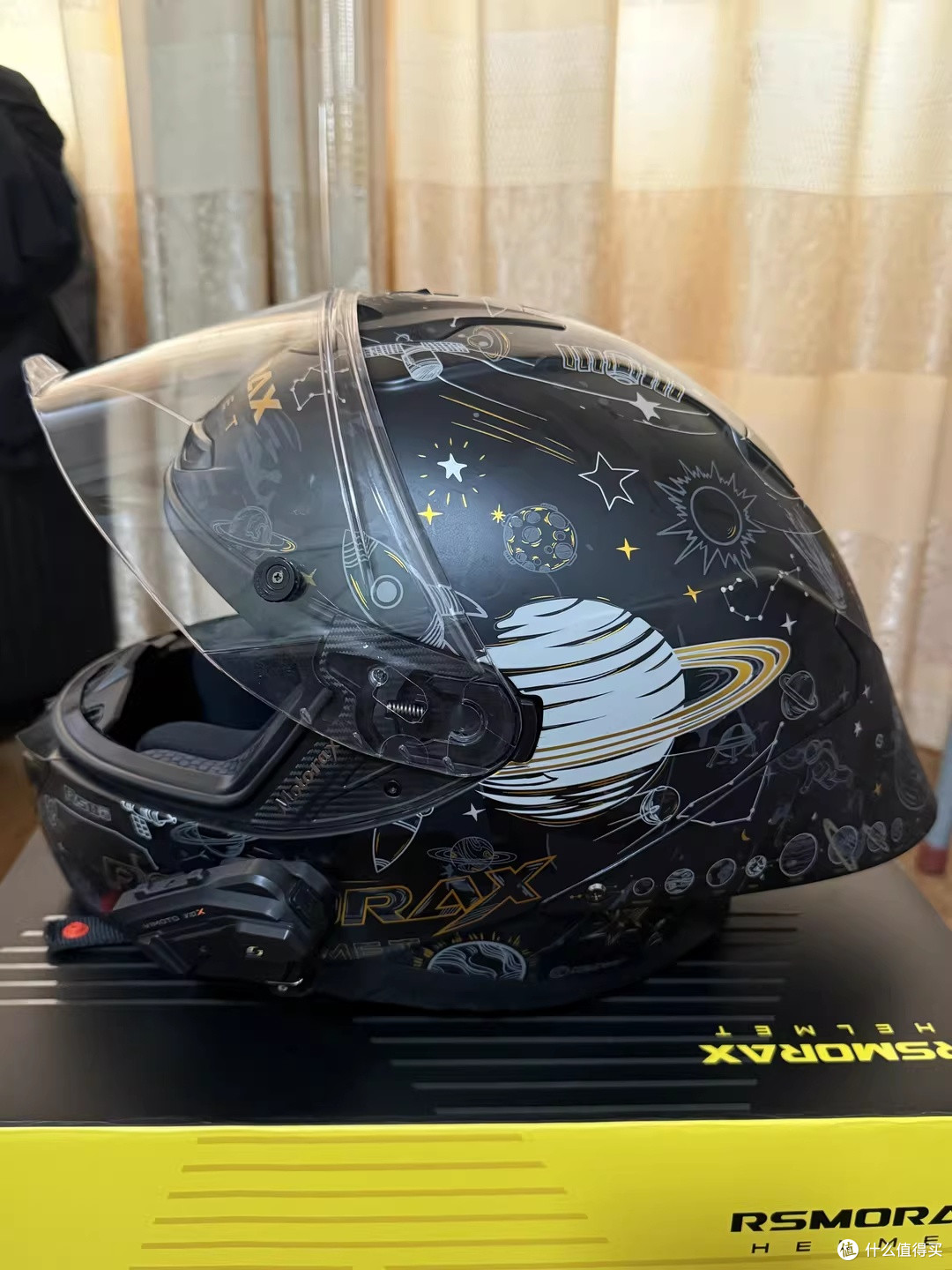摩雷士R50S Pro大尾翼破风,通勤跑山都服帖