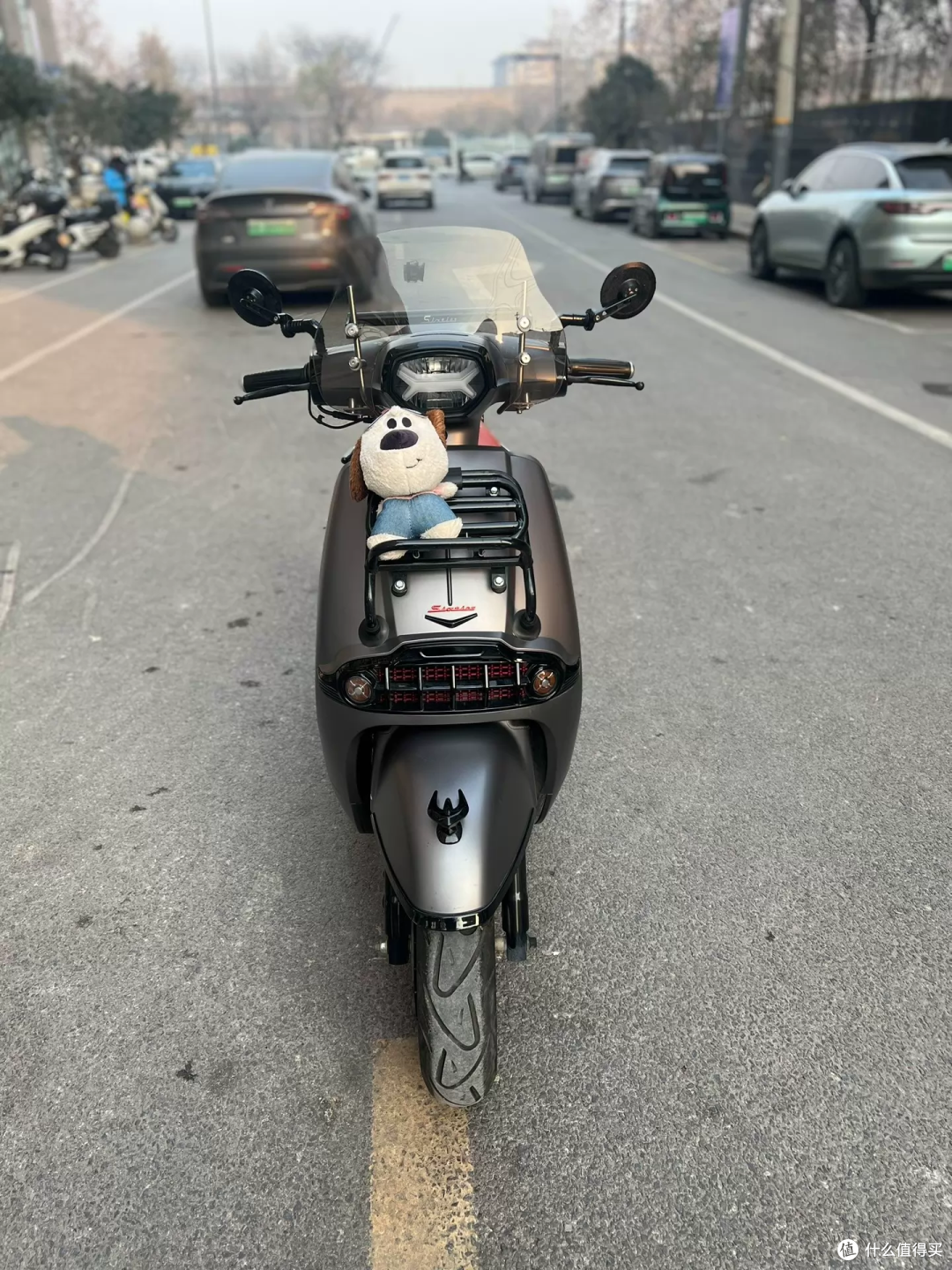 5900 元的维多利亚 150，几乎全新跟两任车主对不上