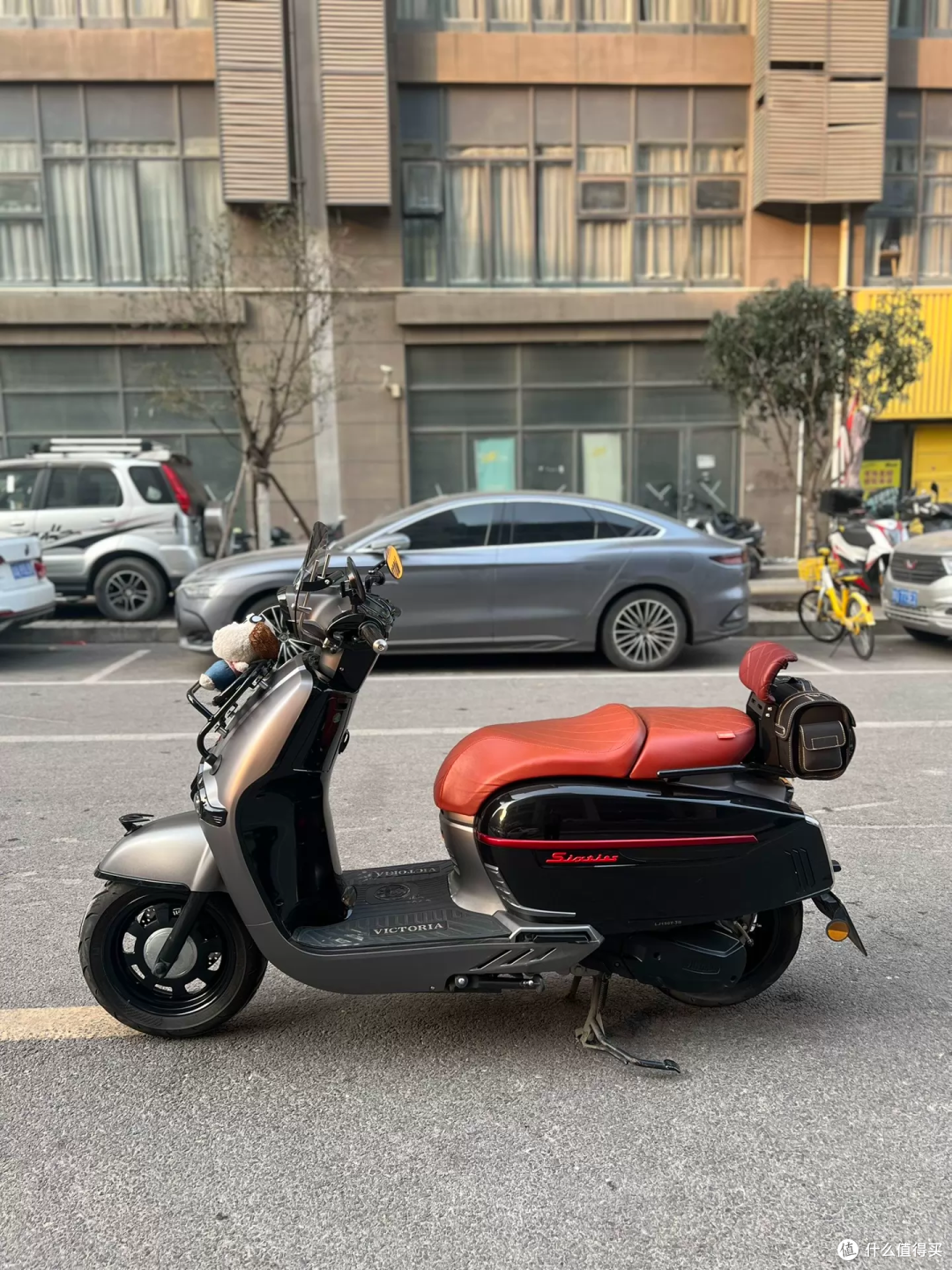 5900 元的维多利亚 150，几乎全新跟两任车主对不上