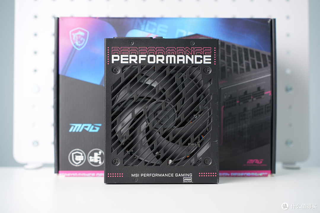 旗舰主机的定心丸！微星 MPG Ai1300TS PCIE5 月神电源