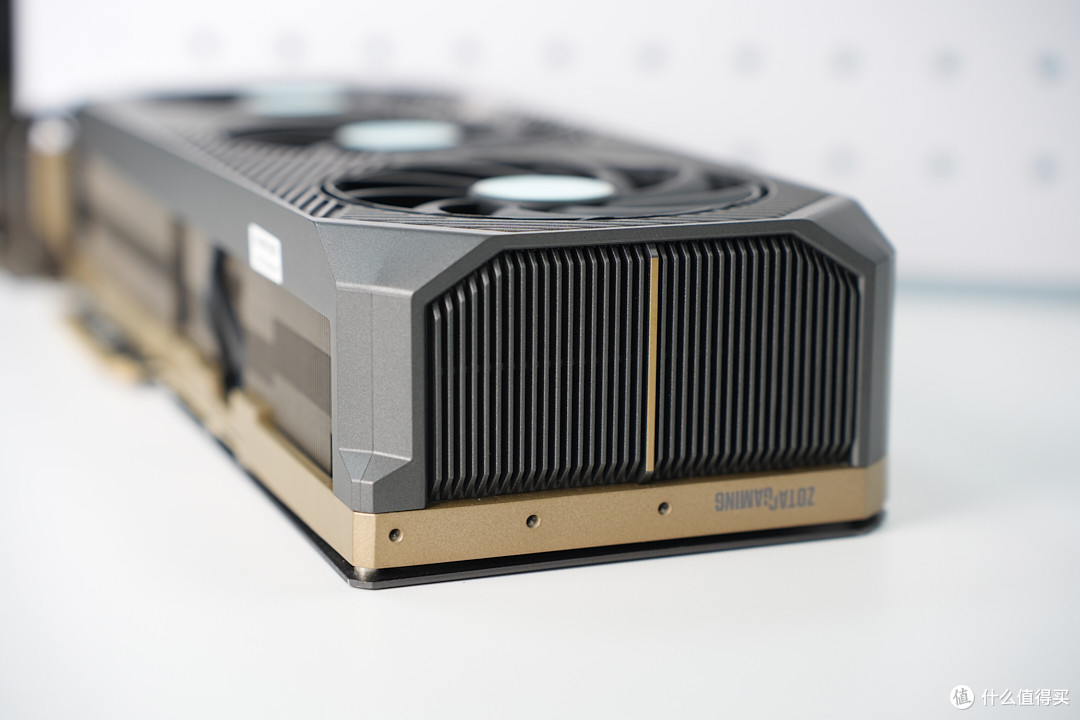 旗舰主机的定心丸！微星 MPG Ai1300TS PCIE5 月神电源