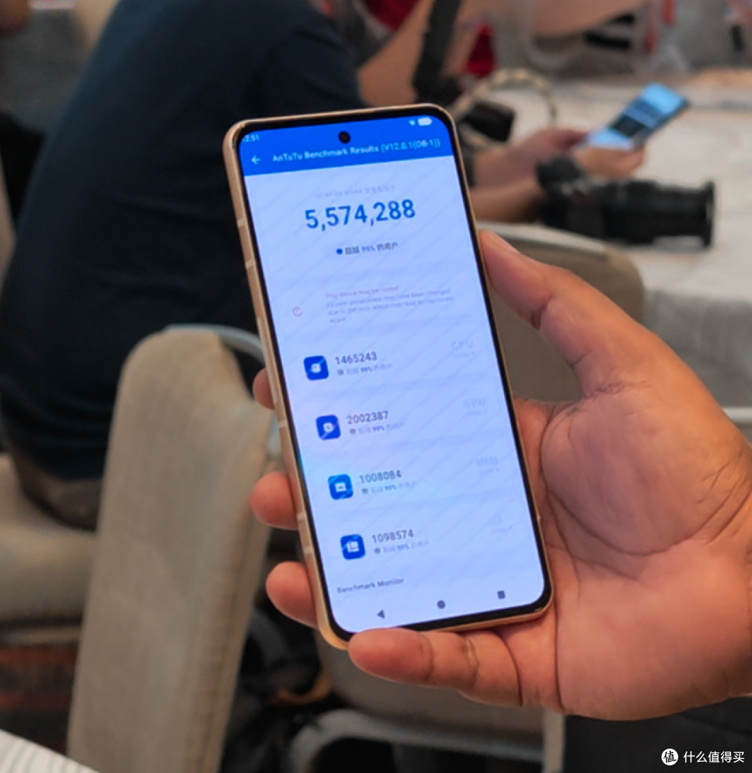 第六代骁龙8超级至尊版登场!首次5GHz反而是我最不在意的