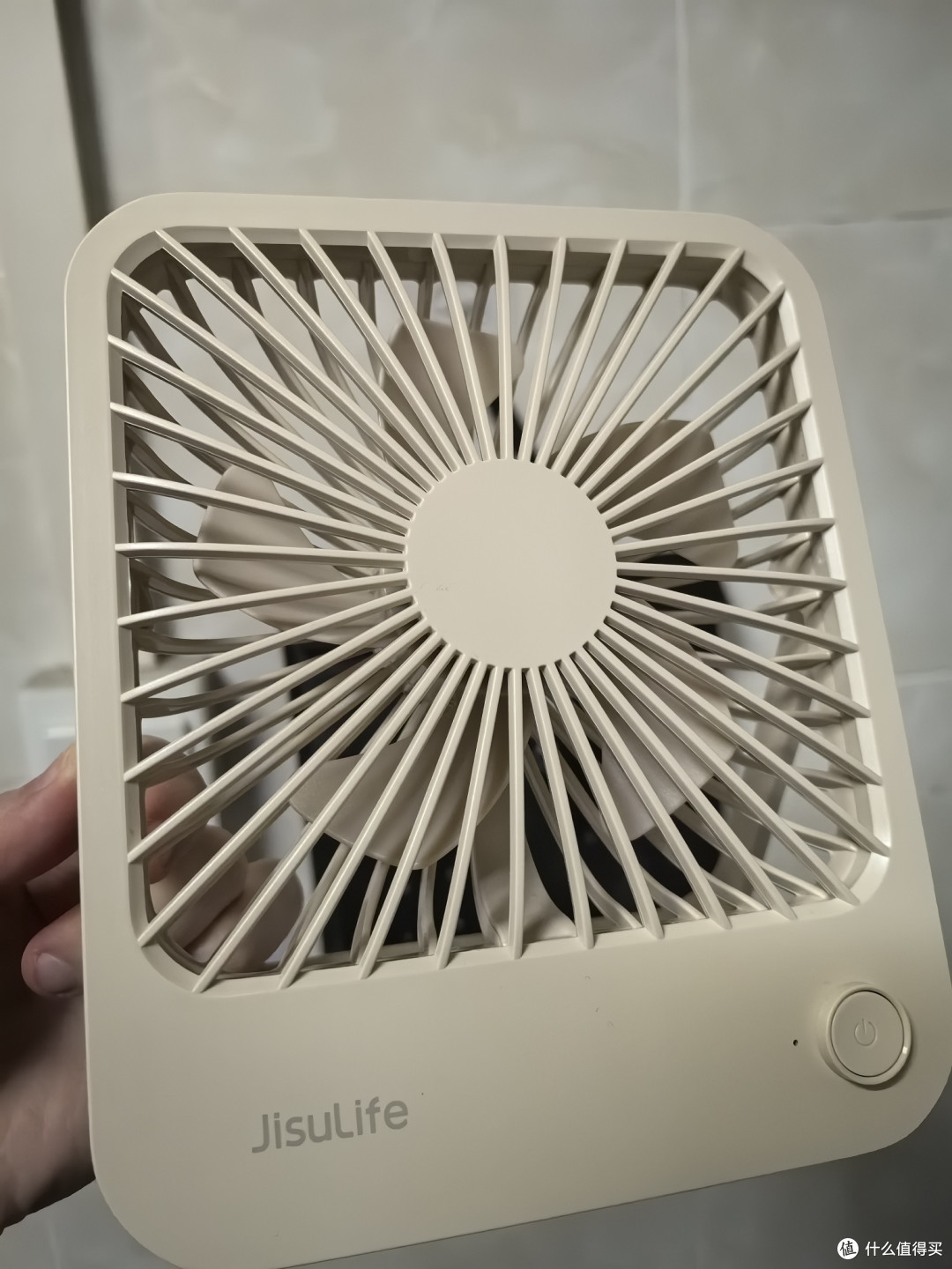 试了好几款小风扇,我最后留下这三台