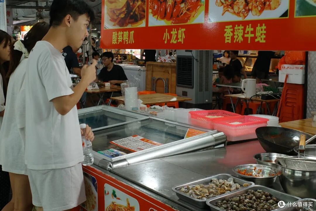 赶海吃美食泡温泉!双节反向旅行,这座小城安逸惨