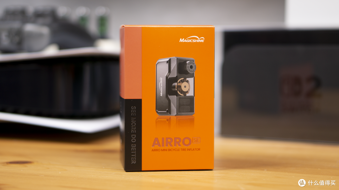 长途骑行的必备,迈极炫AIRRO SE,140g的便携迷你打气筒!