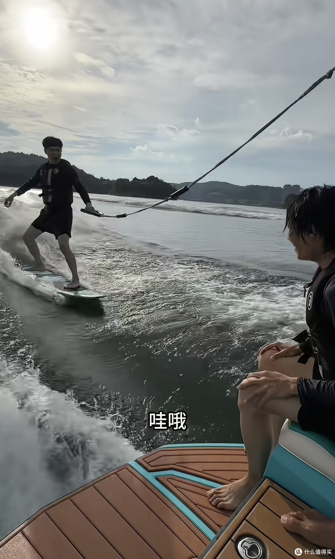 花小龙带吕小布孙艺洲自律的一天,确实孙艺洲有练健身