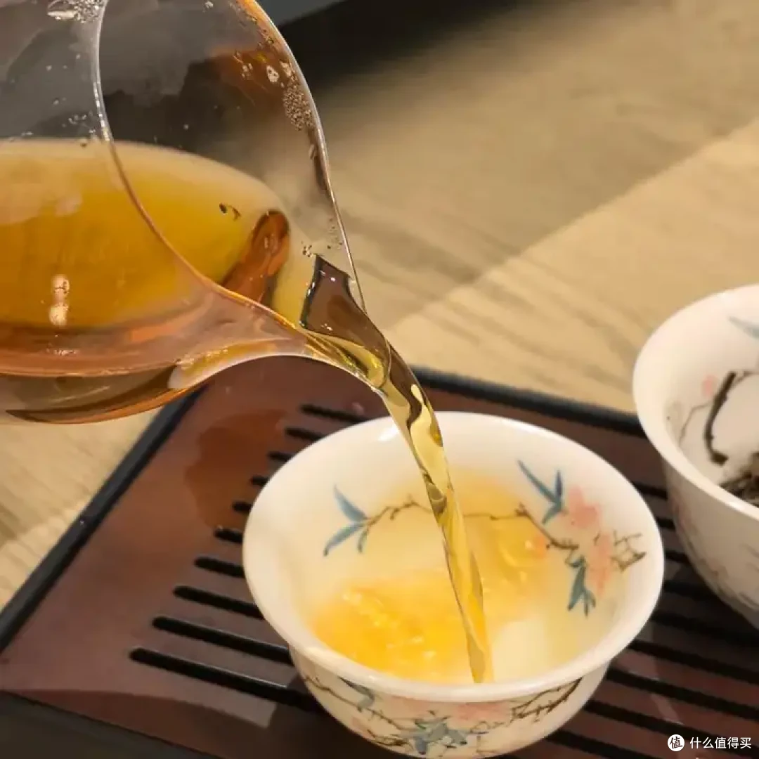 红茶哪个品种最好喝?2026年实测排名:这5款口粮茶闭眼入不踩雷