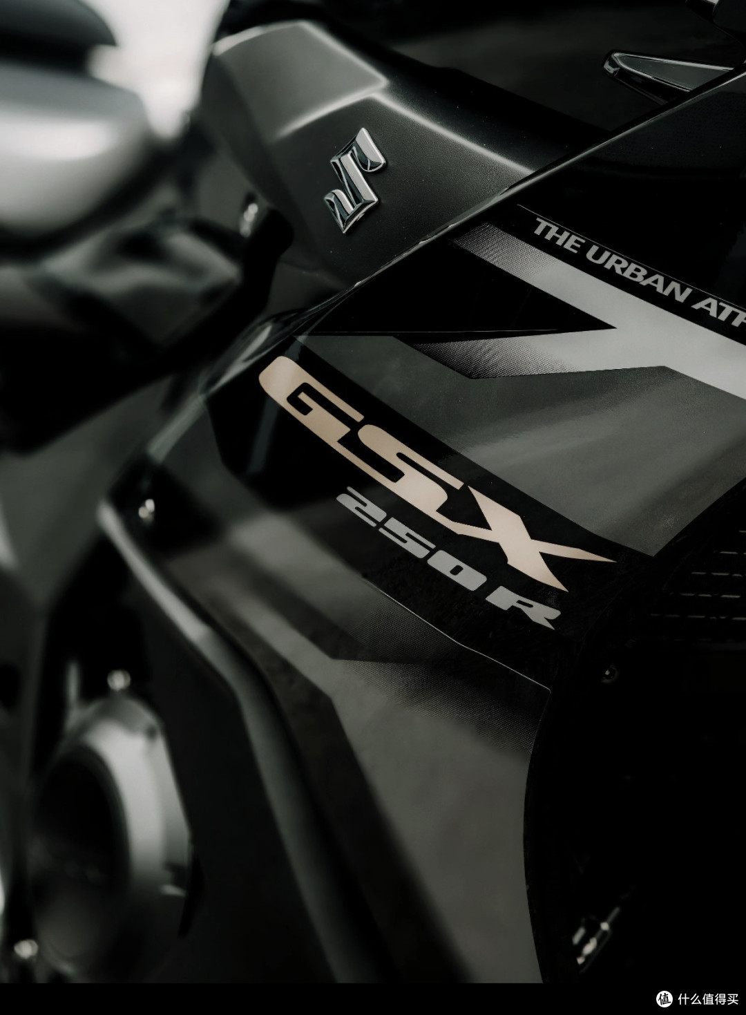 GSX250R:新手仿赛的容错保障