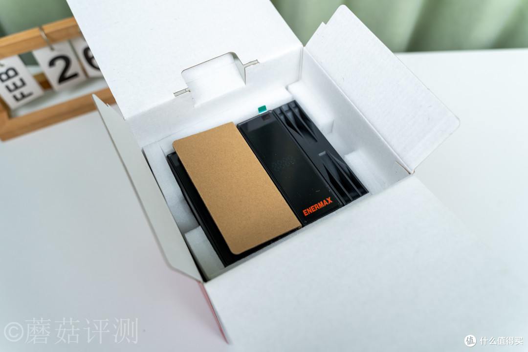双塔六热管搭配数显监控,实用性拉满,安耐美TD60D风冷散热 测试