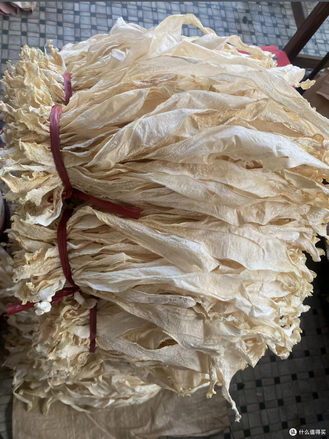 又到一年晒菜季，这4种菜抓紧晒，便宜量大，冬天炖肉吃，太香了