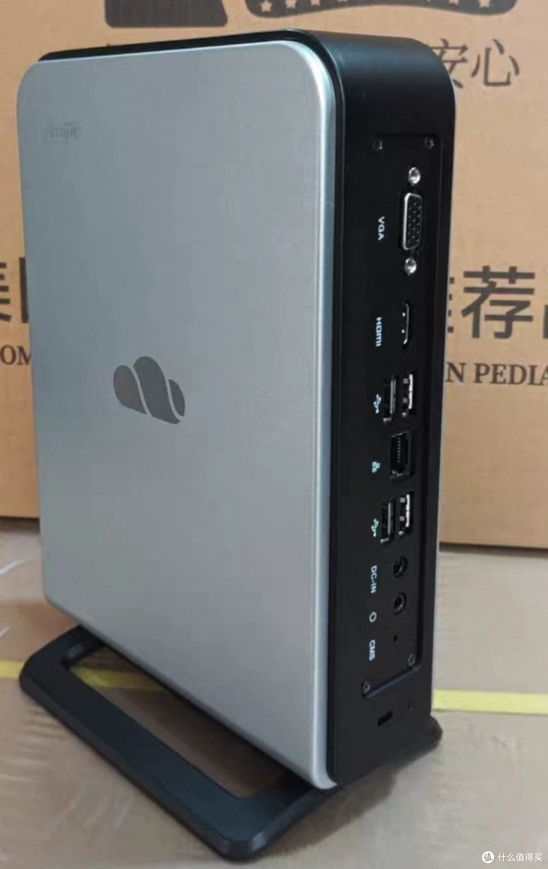 二手鱼塘惊现低价锐捷小主机!双盘位的飞牛圣体两张多就能带走