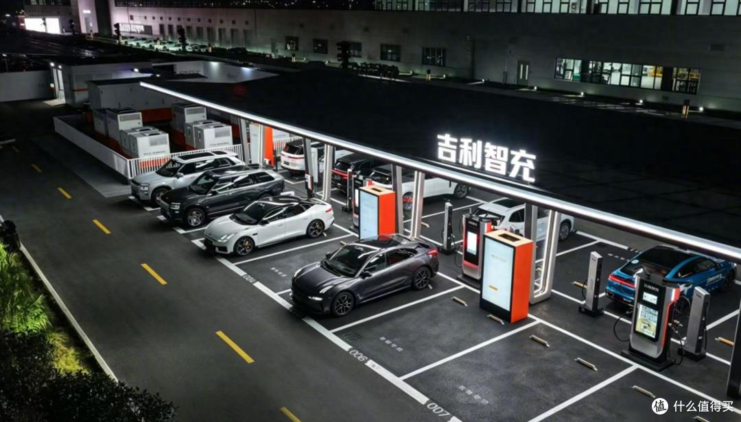 AI补能,吉利率先交卷:从“充得快”变为“充得聪明”