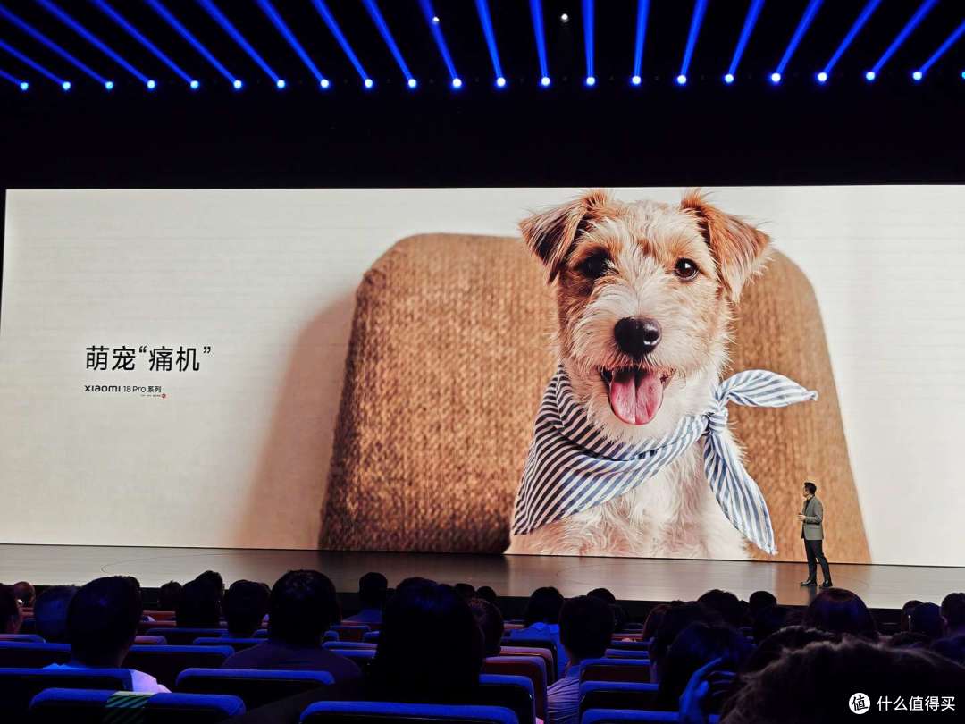 小米18 Pro发布,背屏双杯暂无标准版,起步涨1000这代推荐Pro
