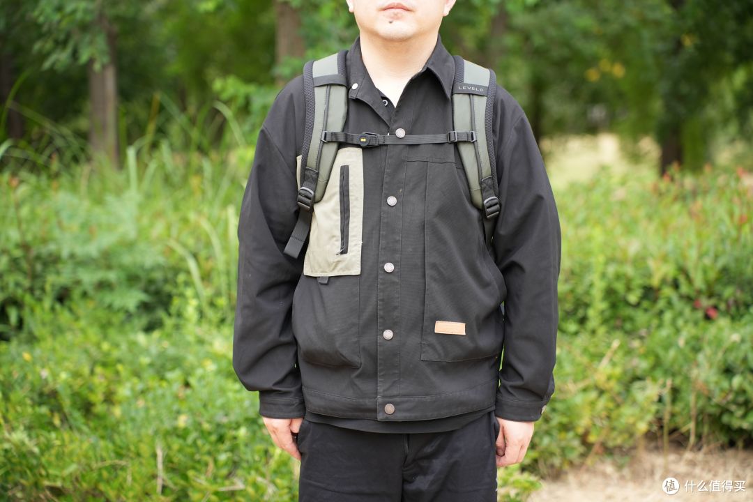 地平线8号 Navigator潜行者系列双肩背包深度使用体验
