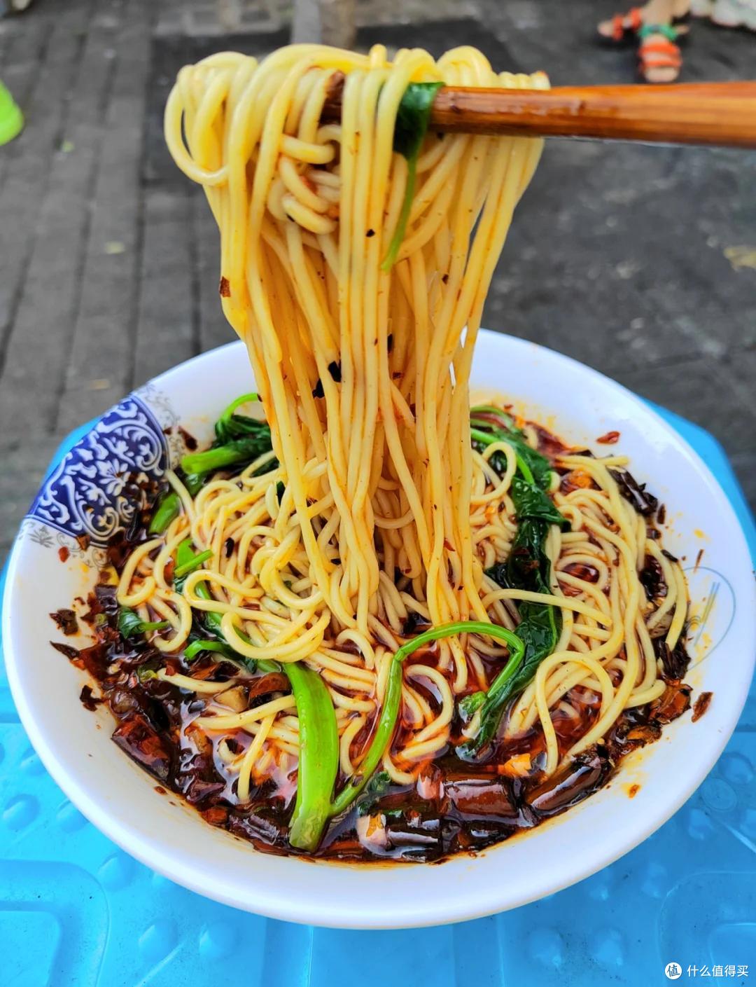 重庆,麻辣之城的6种小吃,你都吃过吗?