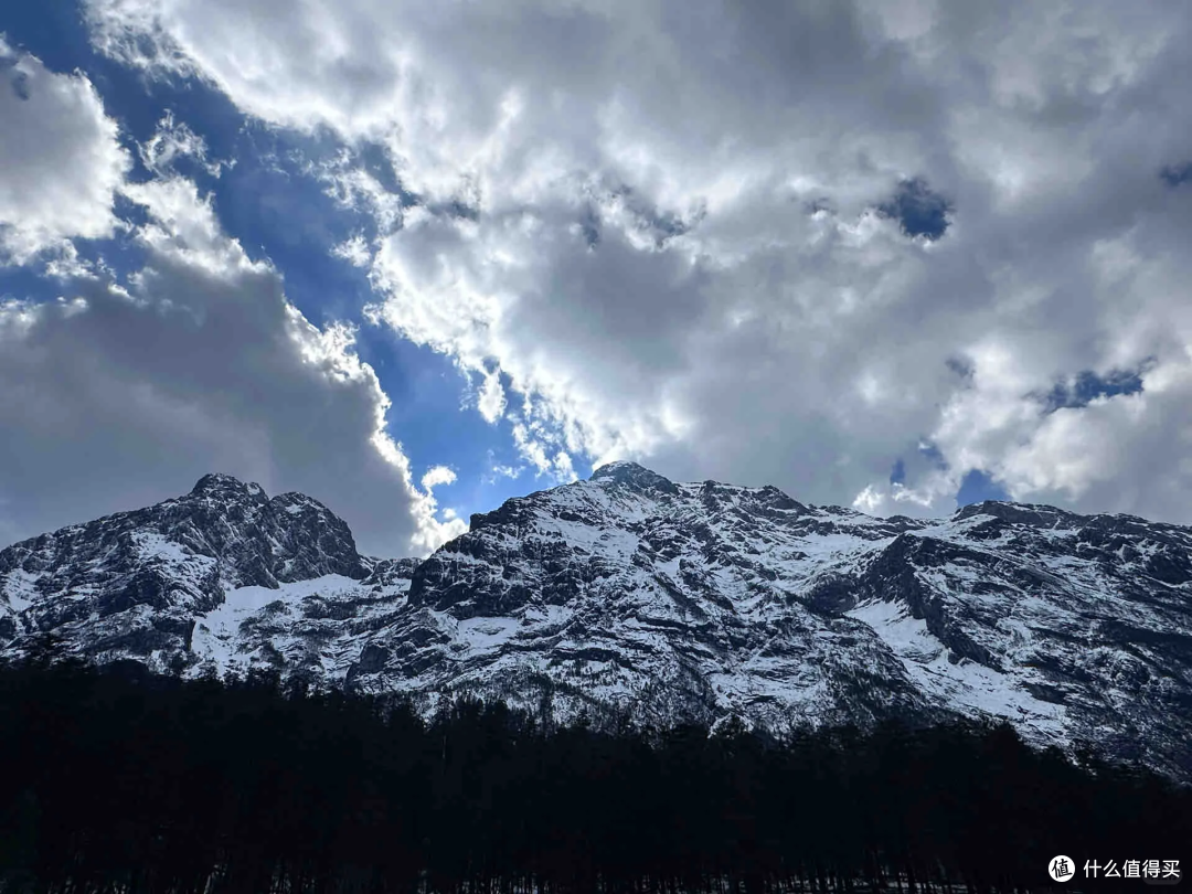 山野备忘录|雪山拍婚纱照突遇雷击,八年恋情,从此阴阳两隔